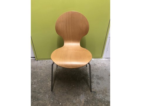 Retro style stacking chairs