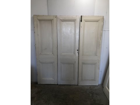 Triple set of room dividers/shutters