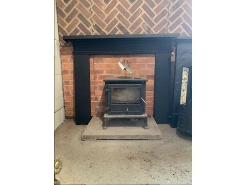 Victorian/Edwardian cast iron fireplace surround FS0505