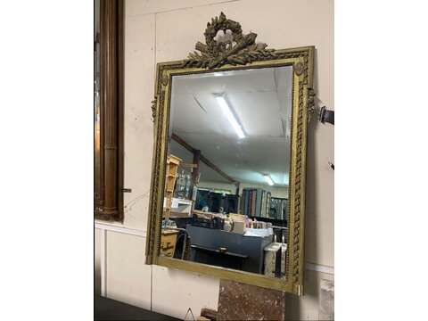 A beautiful period french mirror with fine detail M121