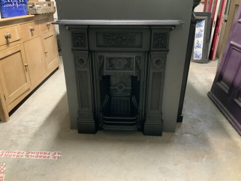 Cast iron fireplace FP1622