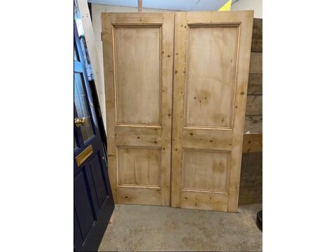A pair of reclaimed room dividers in wonderful condition RD82