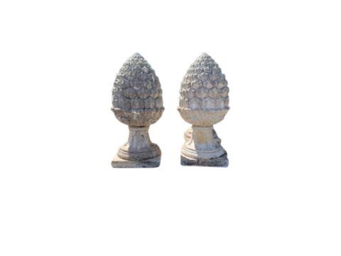 A pair of extra large gateway Acorn Finials A1007