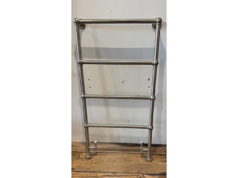 A period style Bathroom Towel radiator TR84